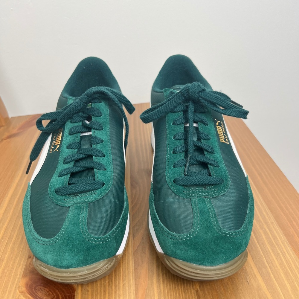 Puma Womens 7.5 Rider Sneakers Green White Gum Sole 399028-14 Retro Low Top - Picture 2 of 8